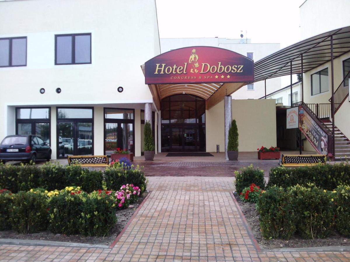 Hotel Dobosz بوليتسه المظهر الخارجي الصورة